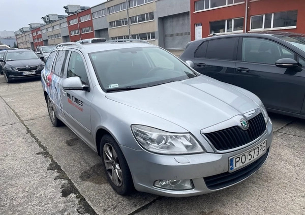 Skoda Octavia cena 16500 przebieg: 222000, rok produkcji 2010 z Poznań małe 16